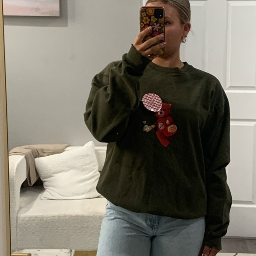 ✅ Travis Scott Astroworld Tour Sweatshirt Skipping Bear Crewneck in Green